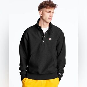 Champion | Men’s/Unisex Black Quarter-Button pull over with pockets | Sz L
